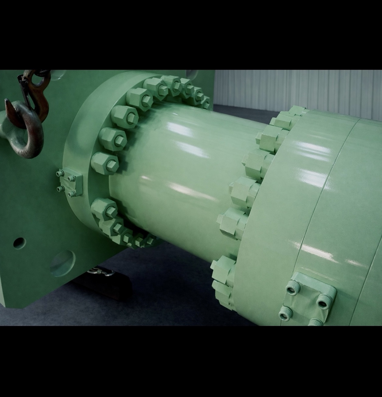 厚薄控制整合式射出油壓缸 (日本OEM專案)(應用於中空成型機用油壓缸)圖片-3